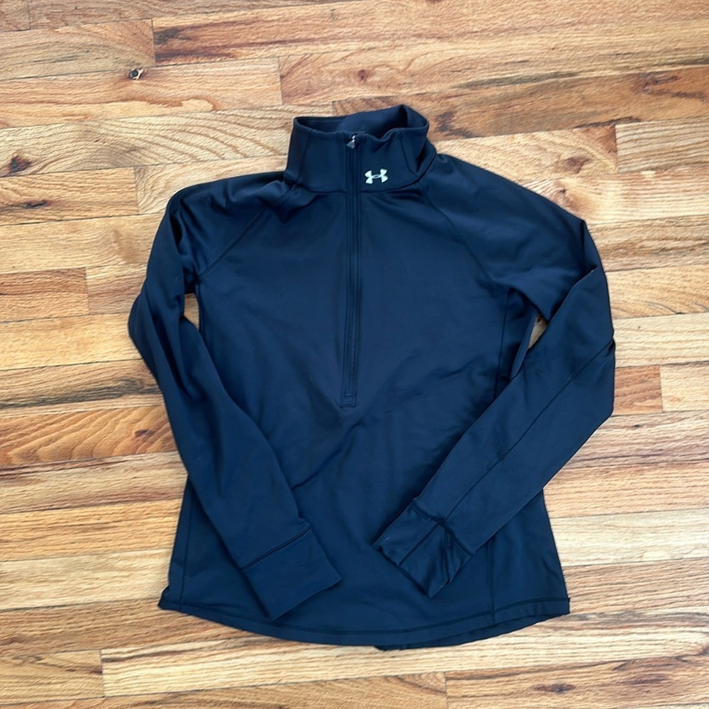 Under Armour 1/4 zip, size M
